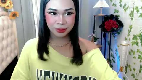 sassy_tinaxx online show from January 14, 7:16 am