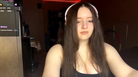 Marmulka or Mary online show from October 27, 6:30 pm