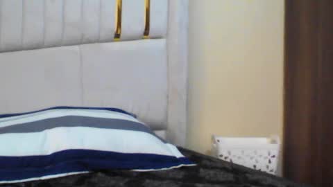 sassylilmama online show from July 4, 8:18 am