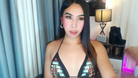 sassynamix online show from June 18, 5:18 pm