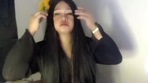 sassysosh online show from March 11, 3:25 am