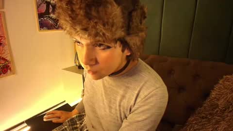 Saturningsweets online show from February 20, 2:30 pm