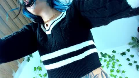 Saturnooo online show from December 6, 9:49 am