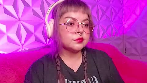 Gina George online show from November 2, 10:21 pm