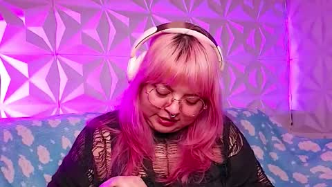 Gina George online show from March 1, 10:14 pm