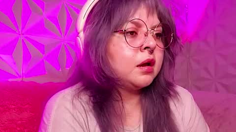Snapshot of satyn_doll chatting on October 23, 3:19 am Gina George online show from October 23, 3:19 am