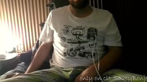 Snapshot of saucybonjo chatting on September 20, 12:46 am Ben online show from September 20, 12:46 am