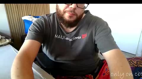 Snapshot of saucybonjo chatting on February 14, 10:36 pm Ben online show from February 14, 10:36 pm