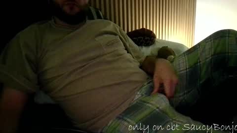 Snapshot of saucybonjo chatting on October 13, 11:29 pm Ben online show from October 13, 11:29 pm