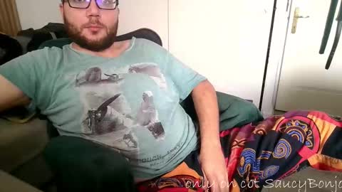 Snapshot of saucybonjo chatting on October 18, 9:30 pm Ben online show from October 18, 9:30 pm