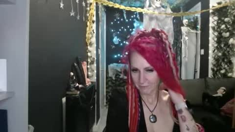 SaucySky online show from October 24, 12:00 am