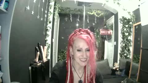 SaucySky online show from May 23, 12:39 am