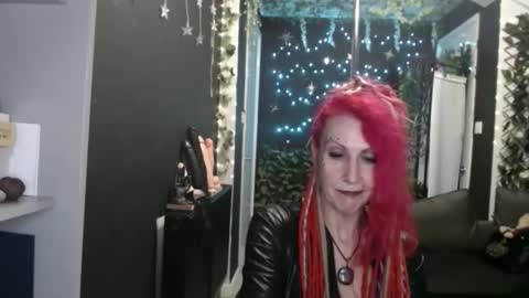 SaucySky online show from November 15, 12:01 am