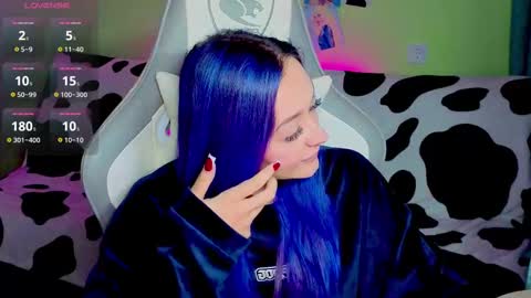 Snapshot of savage_lust_ chatting on October 2, 5:06 am Ariel online show from October 2, 5:06 am