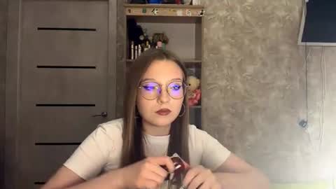 Eva online show from July 28, 4:39 pm