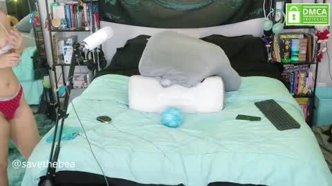 Bea online show from March 4, 7:11 pm