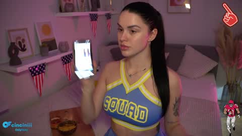 Naomi online show from February 6, 11:37 pm