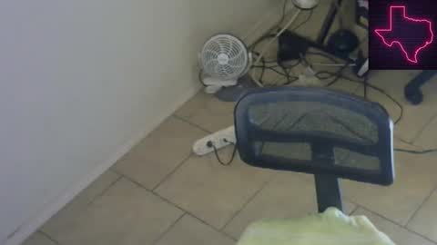 Cait or Caitlin online show from January 31, 7:50 am