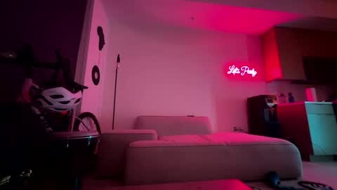 sbsesh online show from May 30, 6:12 am