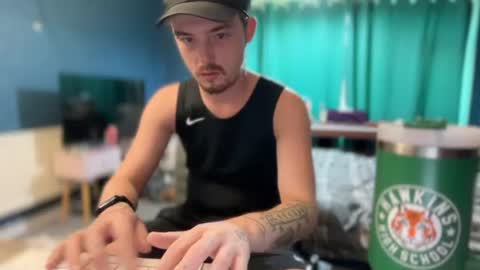 scallylad03 online show from July 20, 6:53 pm