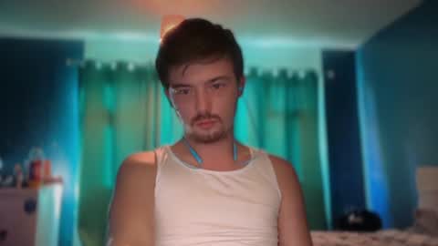scallylad03 online show from July 17, 5:37 pm