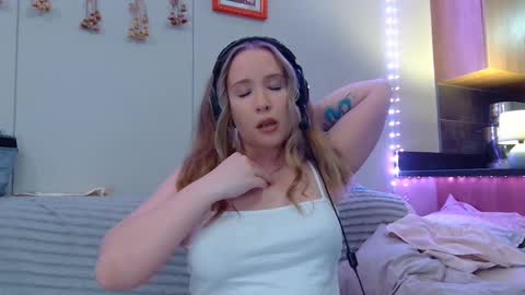 Scarlet Carnal -  online show from March 9, 6:32 pm