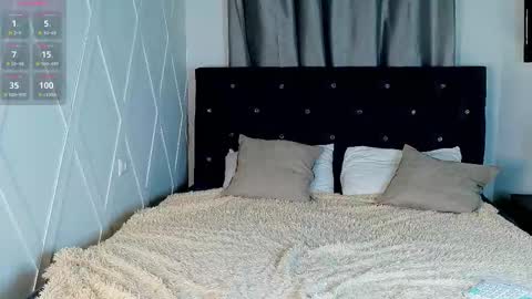 scarlet_enchantress online show from March 19, 9:31 pm