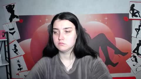 ScarletCargo online show from December 2, 6:56 am