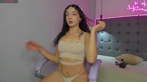 scarlet online show from February 6, 3:43 am