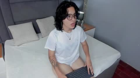 scarleth_blaze online show from July 16, 2:04 am