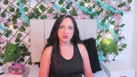 scarlet  online show from January 16, 11:19 am