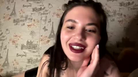 scarletpetal online show from January 29, 3:26 pm