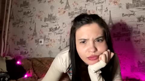 scarletpetal online show from February 5, 3:20 pm