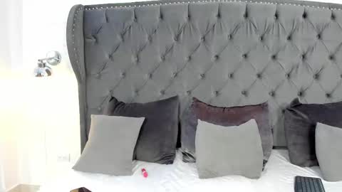    online show from October 2, 10:30 pm