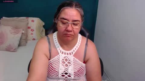 Scarlett  online show from April 6, 4:46 am