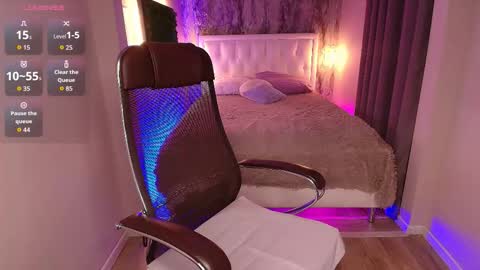 Scarlett online show from October 9, 7:47 am