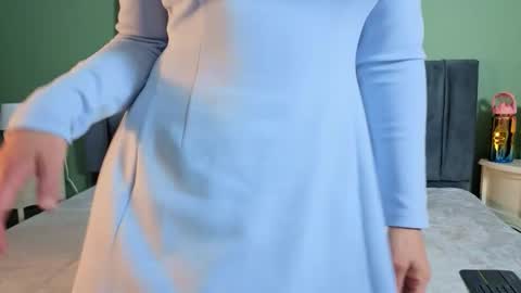 Scarlett online show from March 12, 2:43 pm