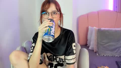 scarlett smith 3 online show from March 2, 7:15 am