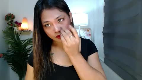    online show from November 9, 11:57 am