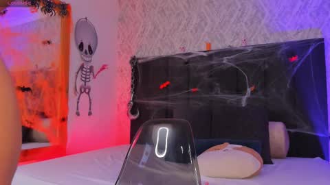 Snapshot of scarlett_vegga chatting on October 23, 6:15 am Scarlett online show from October 23, 6:15 am