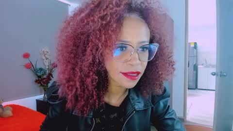 Scarlett online show from April 9, 8:36 pm