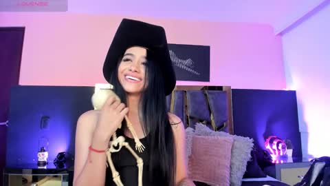 scarlettorres online show from October 19, 3:38 pm