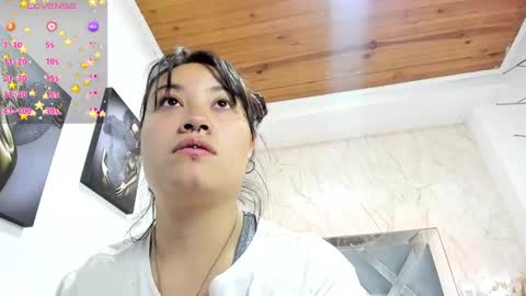 Diane online show from December 19, 11:39 am