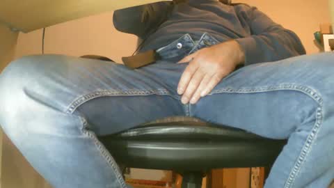 Snapshot of schlueppee chatting on February 18, 7:09 pm Fritz Schluepper online show from February 18, 7:09 pm