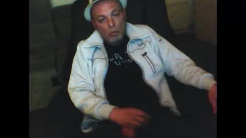 schnibschnab online show from March 13, 4:49 am