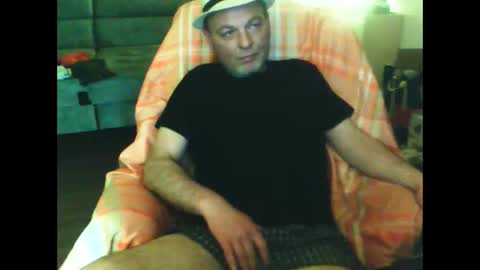 schnibschnab online show from March 11, 2:25 am