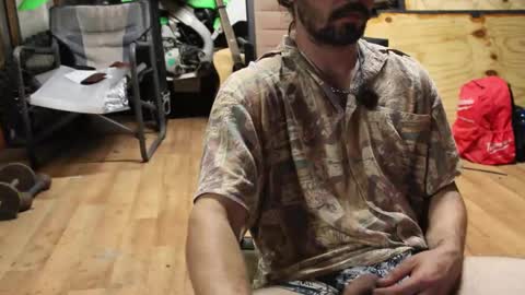 scincere369 online show from February 25, 9:24 am