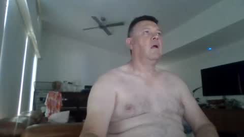 Scoobs online show from January 21, 2:33 am