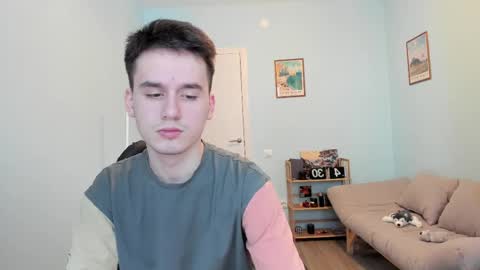 Thomas brunette and Alex blond online show from February 18, 8:16 am