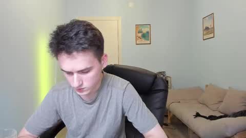 Thomas brunette and Alex blond online show from March 3, 4:47 pm